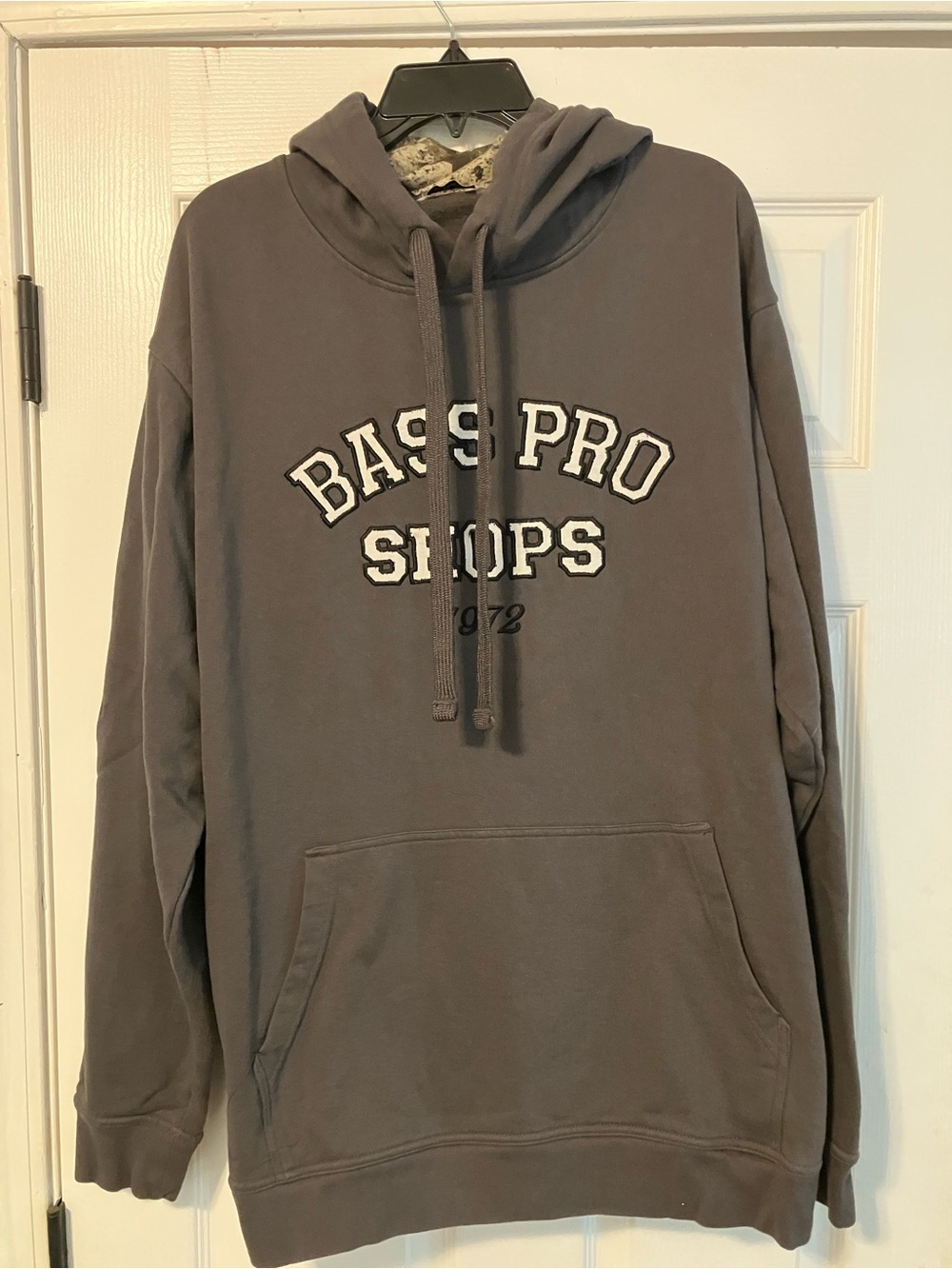 Bass Pro Shops 1972 Gray Hooded Sweatshirt Mens Size XL